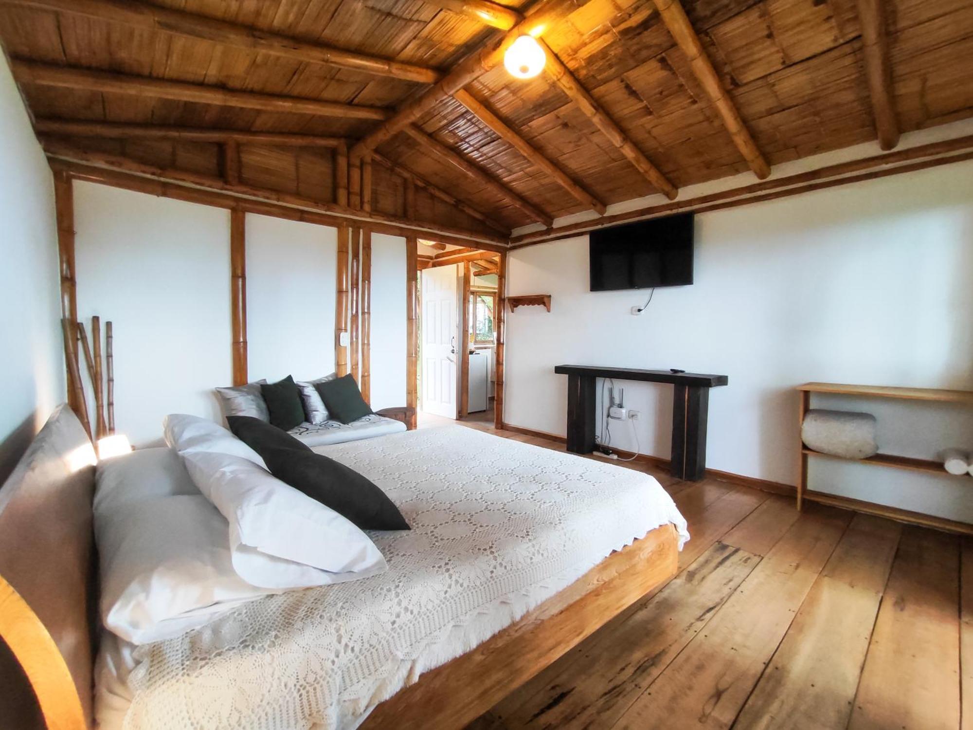 Casa Laureles Apartment ฟิลานเดีย ห้อง รูปภาพ